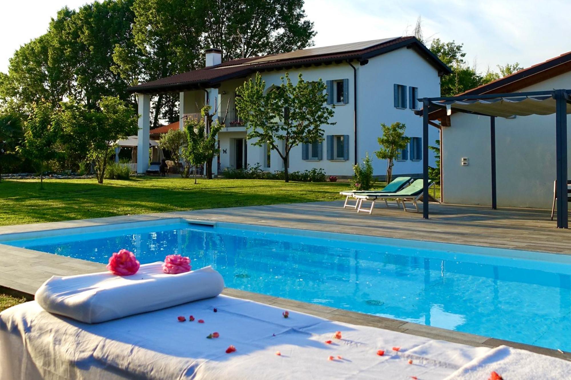 Pool & Garden Villa Lelia Mirano Buitenkant foto